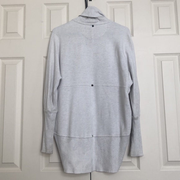 Wilfred for Aritzia Cover all Sweater Cardigan - Picture 1 of 2
